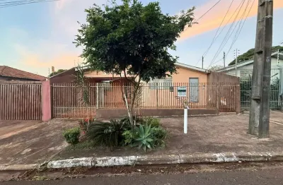 Casa com 3 quartos à venda na Rua Carlos Chagas, 1986, Zona 05, Maringá