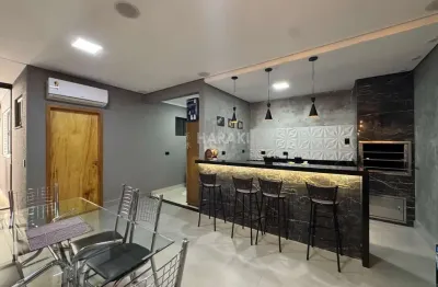 Casa com 2 quartos à venda na Rua Ana Coronado Marquioto, 195, Jardim Paulista III, Maringá