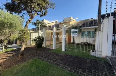 Casa à venda na Rua Pioneira Nair dos Santos Tavares, 120, Jardim Parque do Horto, Maringá