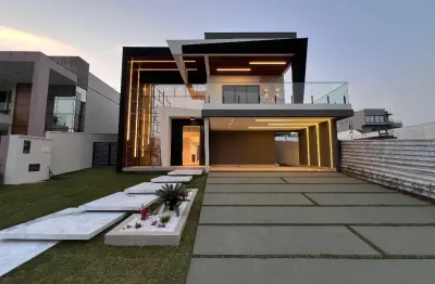 Excelente casa  4/4 todos suítes condomínio jardins amsterdã
