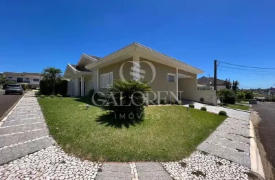 Casa Térrea em Condomínio com Suíte Hidro Piscina e Área Gourmet no Parque Verde