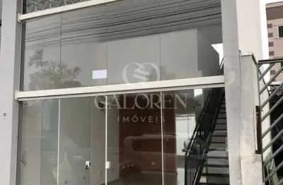 Espaço Comercial no Centro com Mezanino e Ótima Localização