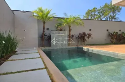 Casa Térrea em Condomínio à Venda em Indaiatuba | 3 Suítes | Piscina