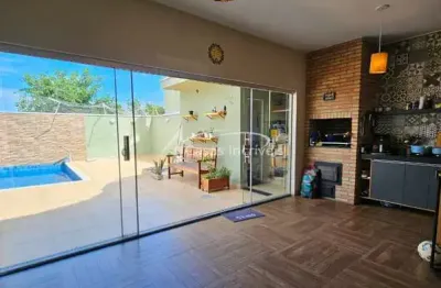 Sobrado à Venda no Jardim dos Impérios com Piscina e Área Gourmet