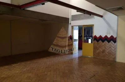 Predio comercial 2 pavimentos na frente 2 atras + salão móoc