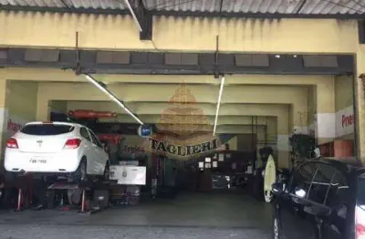 Predio comercial prox. vias principais quarta parada esquina
