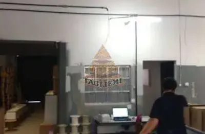 VENDAPrédio comercial. Salão com vão livre Moóca - 2 entradas independentes