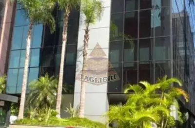 Sala comercial com 3 salas para alugar na Vila Olímpia, São Paulo 