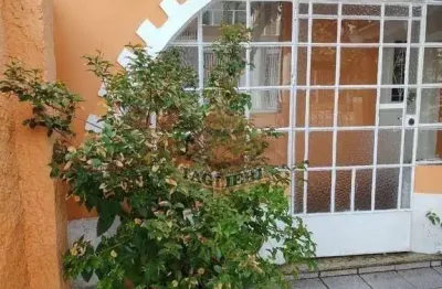 Terreno casa térrea de esquina 245 com dormitórios, sala grande, cozinha gr