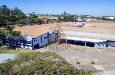 Excelente galpão para indústria, comércio e logística, com amplas instalaçõ