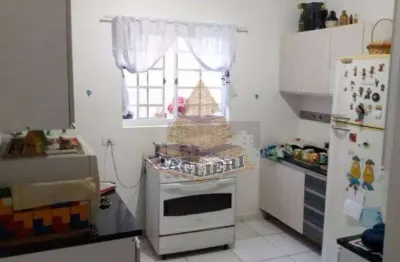 Pari dois sobrados c/ cada: 2 quartos, sala estar e jantar, cozinha, 2 b.