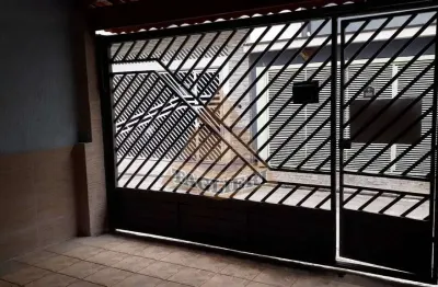 Sobrado á venda com 03 dormitórios e 2 banheiros em rua tranquila ! tatuapé