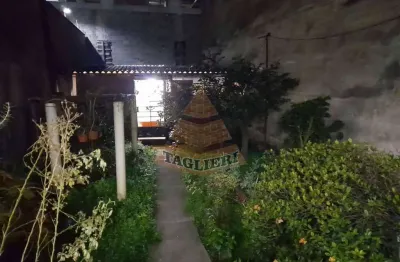 Sobrado comercial metro carrão edícula,salão c/churrasqueira,cozinha latera