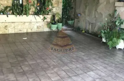 Sobrado 3 dormitórios sendo 1 suíte jardim textil 180 mts quintal 2 vagas