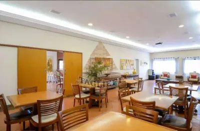 Apartamento duplex com 01 suíte e 02 vagas de garagem tatuapé