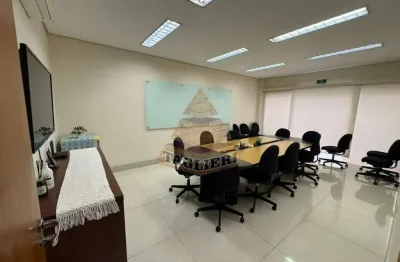 Casa comercial carrão impecável, fino acabamento. grande e arejada