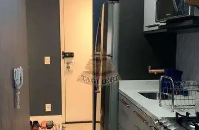 Apartamento 2 dormitórios, com armários 1 suite,1 vaga, 68 metros