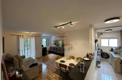 Vende-se apartamento 3 quartos mobiliado parque são jorge  -122m