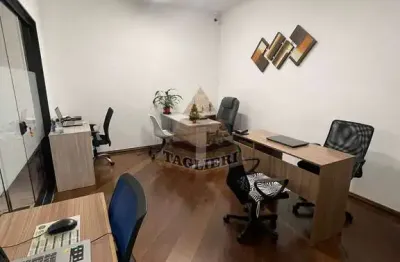 Vendo casa térrea Tatuapé Do lado do Armarinhos Fernando Tatuapé c/3 salas