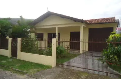 Casa para Venda em Florianópolis, Rio Vermelho, 3 dormitórios, 1 banheiro, 1 vaga
