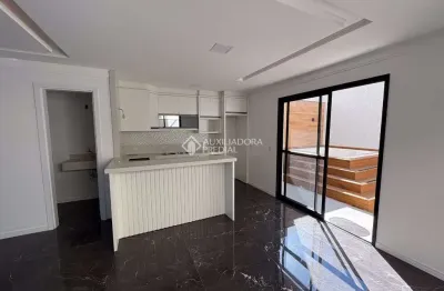 Casa para Venda em Florianópolis, Ingleses, 3 suítes, 4 banheiros, 2 vagas