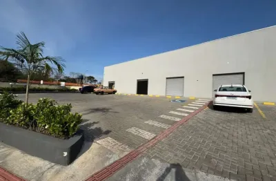 Sala comercial para alugar na Rua Dezoito, Tancredo Neves, Cuiabá