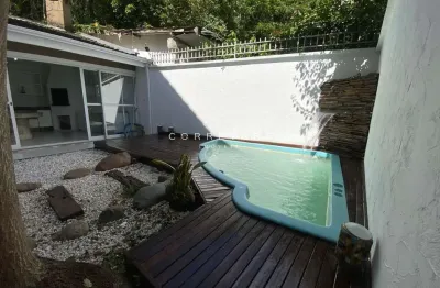 Casa com 3 quartos à venda no vista alegre, curitiba , 155 m2 por r$ 800.000