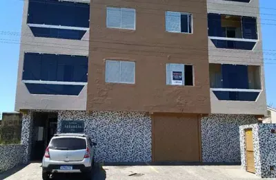 Residencial atlantis: apartamento próximo a beira mar na praia do mar grosso.
possui 2 dormitórios, sala,cozinha, lavandeira e banheiro.
1 vaga de garagem.
analisa permuta por imoveis de menor valor e