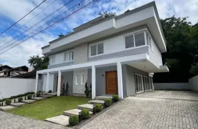 Casa com 3 quartos à venda na Rua Timbó, Centro, Pomerode