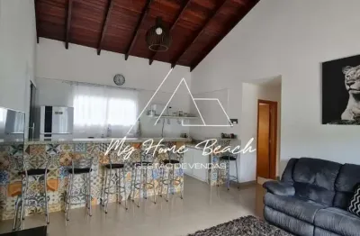 Casa em condomínio localizada à 150m do mar na praia de juquehy !