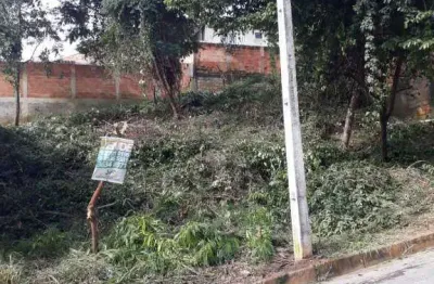 Apartamento à venda na Rua Um, Pérola Negra, Santa Luzia