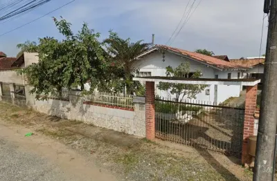 Casa com 3 quartos à venda no Espinheiros, Joinville 