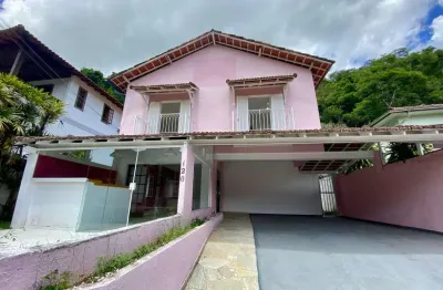 Casa perfeita para clinica, com 11 consultórios para alugar em corrêas