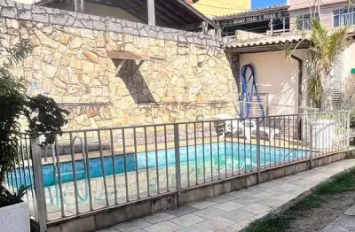 Casa duplex com 2 terrenos, piscina e área gourmet no parque leopoldina