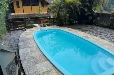 Casa com 4 quartos à venda na Avenida Portugal, 659, Valparaíso, Petrópolis