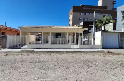 Casa com 3 quartos à venda no Mar Grosso, Laguna 