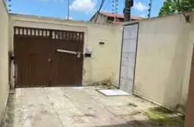 Casa à venda - perus - são paulo – sp

 oportunidade em perus! casa bem localizada, em bairro tranquilo!

 230 m²
️ 2 quartos
 1 banheiro
 1 vaga de garagem

 valor à vista: r$ 210 mil
 entrada de r$ 