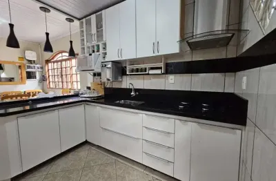 Casa com 3 quartos à venda no Jardim Gabriela I, Jandira 