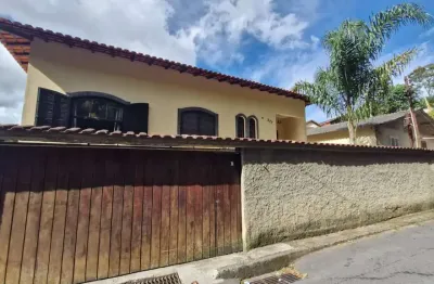 Casa com 3 quartos à venda no Mosela, Petrópolis 