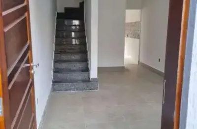 Localizado em uma das regiões mais promissoras de são paulo, o sobrado no bairro jardim mariliza é o lugar perfeito para quem busca conforto e praticidade. com uma entrada a partir de 30 mil e documen
