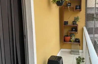 O sobrado localizado na vila dalva, em são paulo, é uma excelente opção para quem busca um imóvel com ótima localização e condições facilitadas de financiamento. com entrada a partir de 20 mil reais e