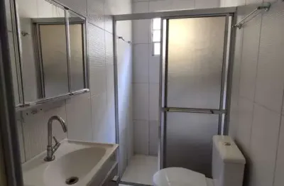 Casa com 2 quartos à venda na estrada do guatambu, vila silviânia, carapicuíba por r$ 495.000