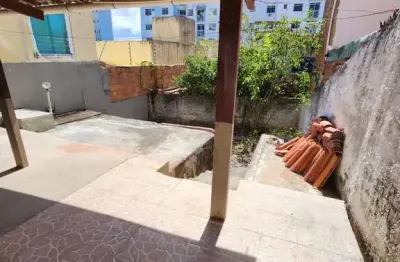 Casa com 2 quartos para alugar na Vila Praiana, Lauro de Freitas 