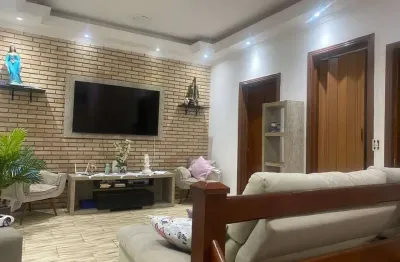 Venha se encantar com este lindo sobrado localizado no bairro jardim peri peri, em são paulo. com entrada a partir de 25.000, este imóvel é perfeito para quem deseja realizar o sonho da casa própria. 