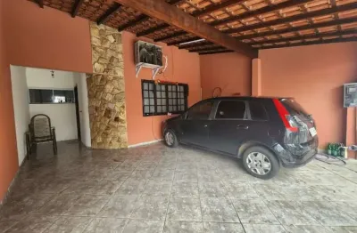 Casa térrea a venda - localizado na avenida josino vieira de goes, no tremembé 

ótima oportunidade para sair do aluguel 

 2 dormitórios 
 2 banheiro
 2 vaga de garagem
 lavanderia
 área de churrasca