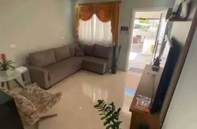 Seja bem-vindo à sua futura residência dos sonhos! este encantador sobrado localizado no bairro jd são luis, em são paulo, possui 2 dormitórios, sendo 1 suíte, 2 banheiros e 1 vaga de estacionamento. 