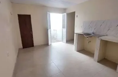 Casa a venda - localizado na rua remo forli, na cidade tiradentes

ótima oportunidade para sair do aluguel 

 2 dormitórios 
 1 banheiros
 1 vaga de garagem
 lavanderia