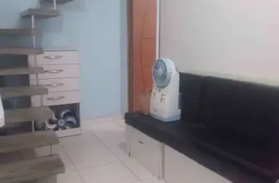 Venha conhecer esse charmoso sobrado localizado na vila cristina, em carapicuíba, sp. com entrada a partir de 15.000 reais, você pode utilizar seu fgts ou até mesmo o cartão de crédito, com parcelas a