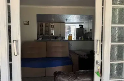 Casa à venda – av. josé estevão de magalhães – vila campestre – são paulo
 cep: 04332-050

 more com conforto e sofisticação na vila campestre!

 200 m²
 3 quartos
 1 banheiro + 2 suítes
 3 vagas de g