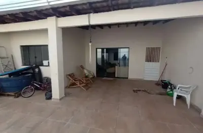 Casa à venda – cidade ademar – são paulo

 cep: 04411-195

 oportunidade especial!

 110 m²
️ 3 quartos (inclui 1 suíte)
 2 banheiros
 3 vagas de garagem

 ambientes bem planejados
 localização privil